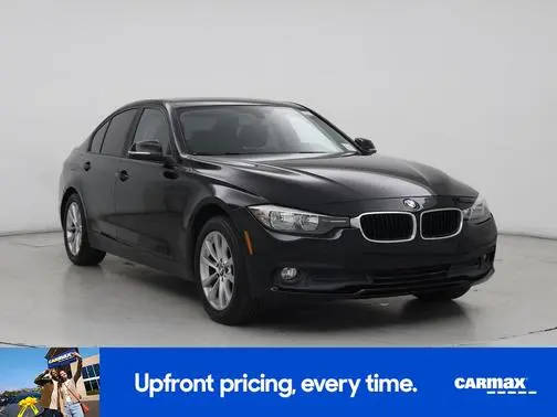 2017 BMW 3 Series 320i RWD photo
