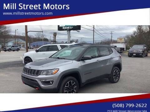 2019 Jeep Compass Trailhawk 4WD photo