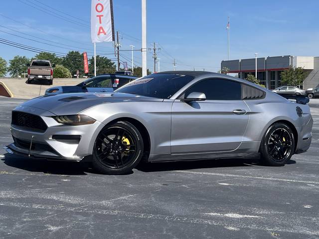 2020 Ford Mustang EcoBoost RWD photo