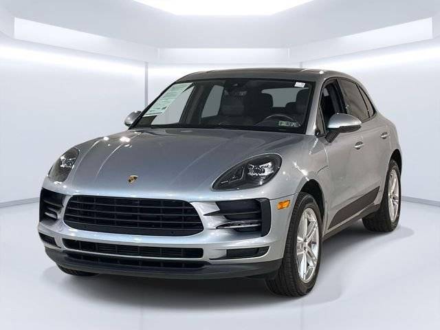 2020 Porsche Macan AWD photo