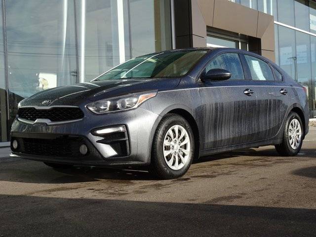 2021 Kia Forte FE FWD photo