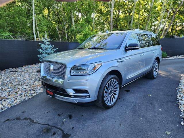 2020 Lincoln Navigator Reserve RWD photo