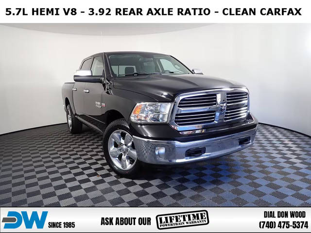 2015 Ram 1500 SLT 4WD photo