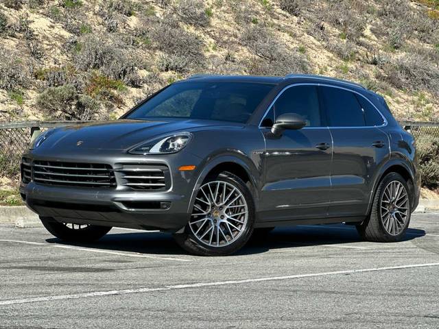 2020 Porsche Cayenne E-Hybrid AWD photo