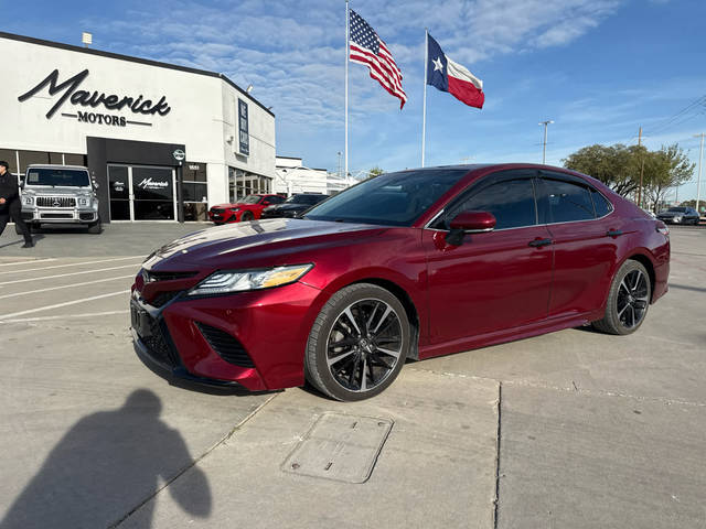 2018 Toyota Camry XSE FWD photo
