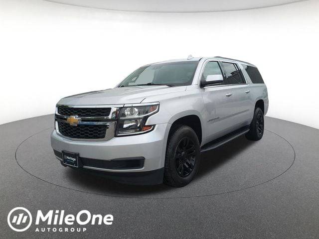 2019 Chevrolet Suburban LT 4WD photo