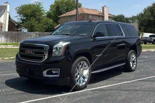 2019 GMC Yukon XL SLT 4WD photo