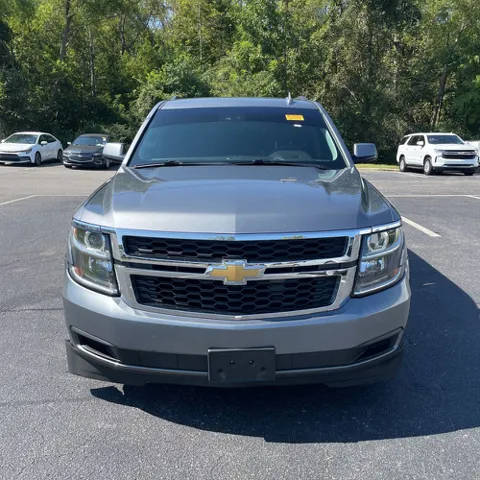 2019 Chevrolet Suburban LT 4WD photo