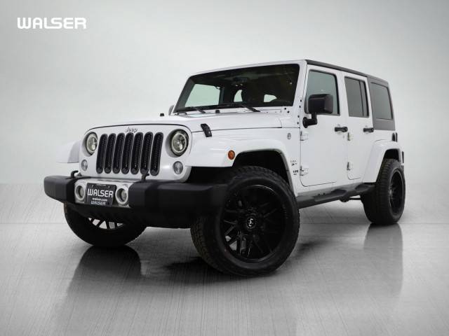 2017 Jeep Wrangler Unlimited Sahara 4WD photo