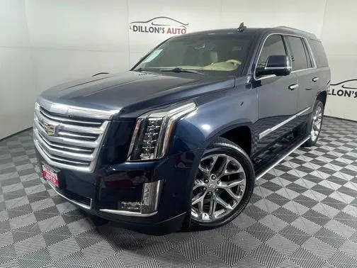 2018 Cadillac Escalade Platinum 4WD photo