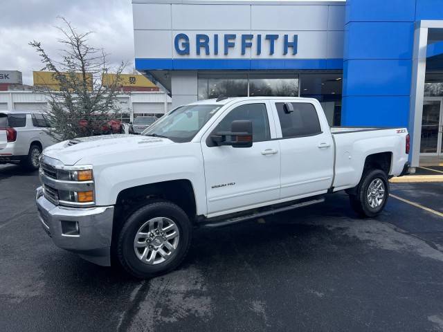 2019 Chevrolet Silverado 2500HD LT 4WD photo