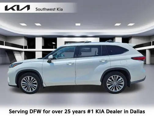 2020 Toyota Highlander Platinum AWD photo