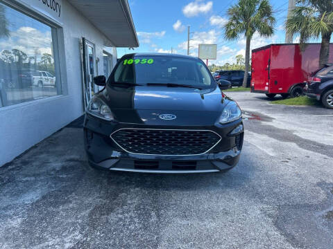 2020 Ford Escape SE FWD photo