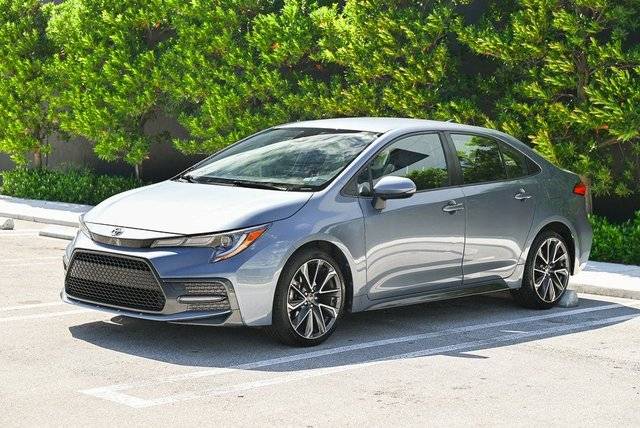 2021 Toyota Corolla SE FWD photo