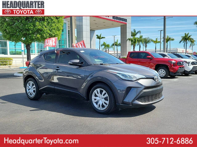2020 Toyota C-HR LE FWD photo