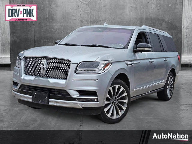 2020 Lincoln Navigator L Reserve 4WD photo