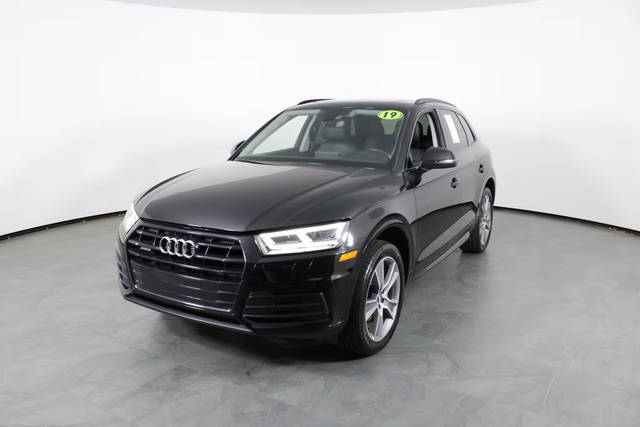 2019 Audi Q5 Premium Plus AWD photo
