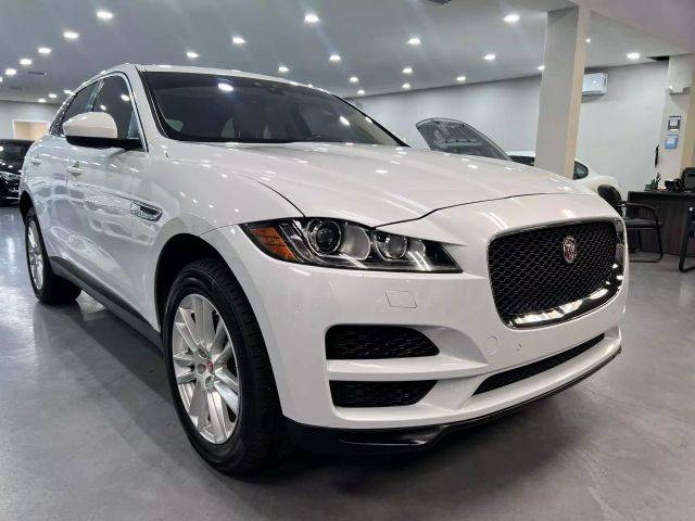 2019 Jaguar F-Pace 30t Prestige AWD photo