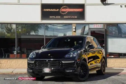 2018 Porsche Cayenne GTS AWD photo