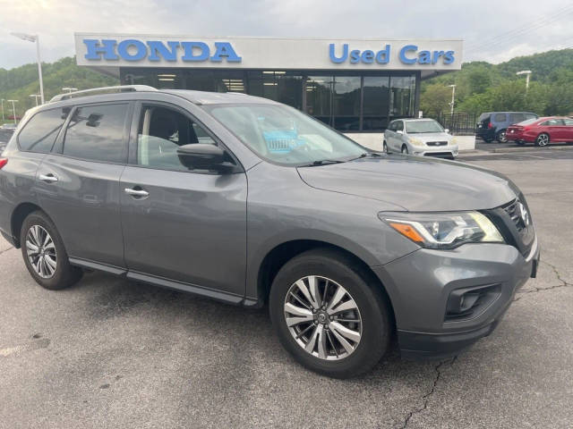 2019 Nissan Pathfinder SL 4WD photo