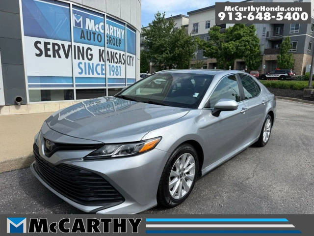 2020 Toyota Camry LE FWD photo