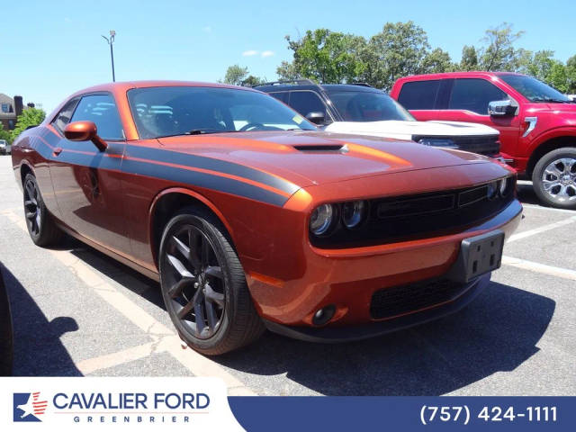 2020 Dodge Challenger SXT RWD photo
