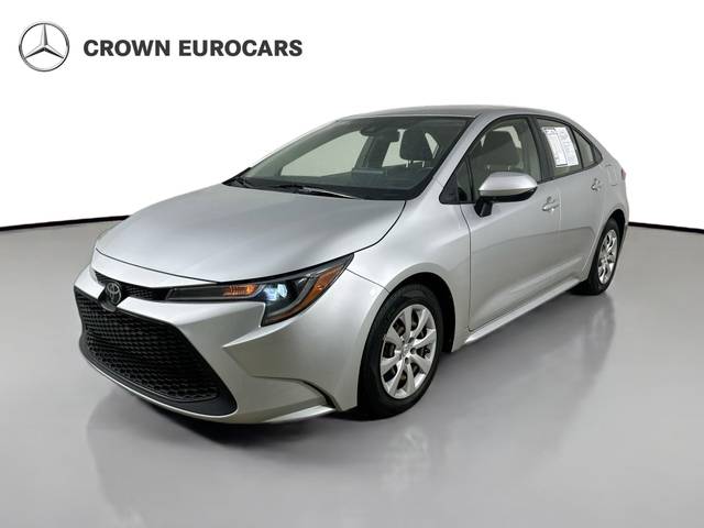 2021 Toyota Corolla LE FWD photo