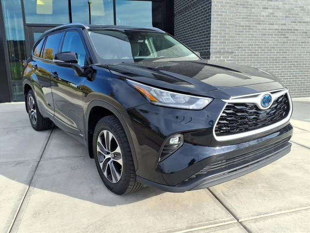 2020 Toyota Highlander Hybrid XLE AWD photo