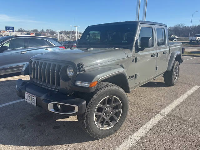 2020 Jeep Gladiator Altitude 4WD photo