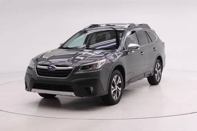 2020 Subaru Outback Touring AWD photo