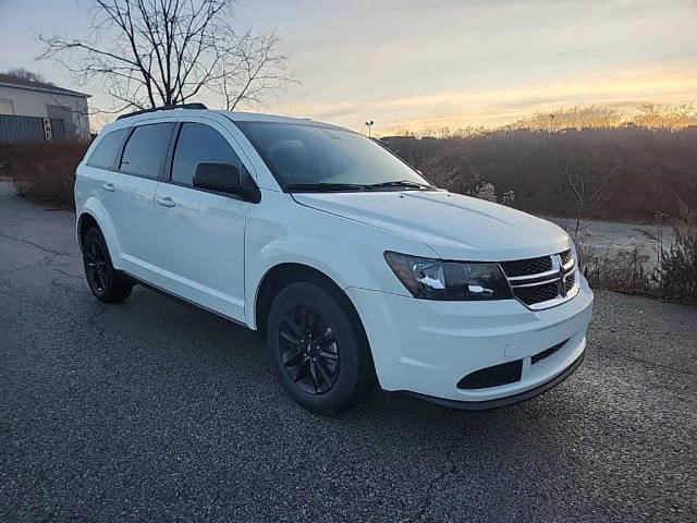 2020 Dodge Journey SE Value FWD photo