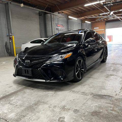 2020 Toyota Camry XSE FWD photo