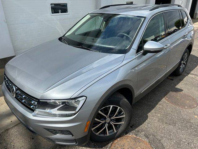 2020 Volkswagen Tiguan SE AWD photo