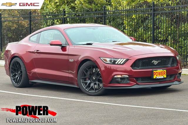 2015 Ford Mustang GT RWD photo