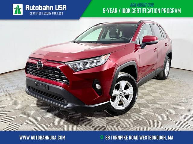 2020 Toyota RAV4 XLE AWD photo