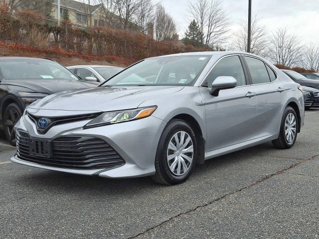 2020 Toyota Camry Hybrid LE FWD photo