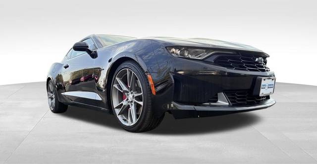 2021 Chevrolet Camaro 1LT RWD photo