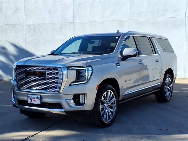 2021 GMC Yukon XL Denali 4WD photo