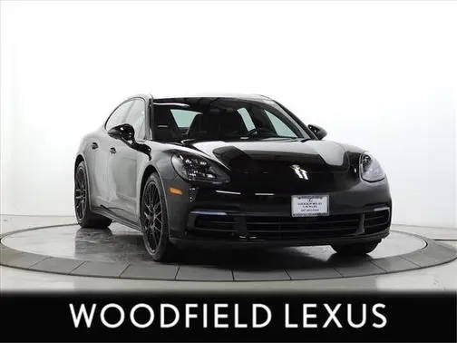 2020 Porsche Panamera 4 10 Years Edition AWD photo