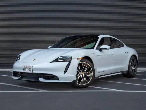 2020 Porsche Taycan Turbo AWD photo