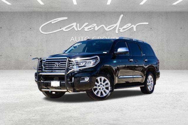 2020 Toyota Sequoia Platinum 4WD photo