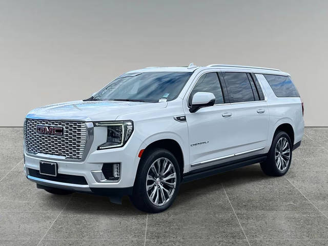 2021 GMC Yukon XL Denali 4WD photo