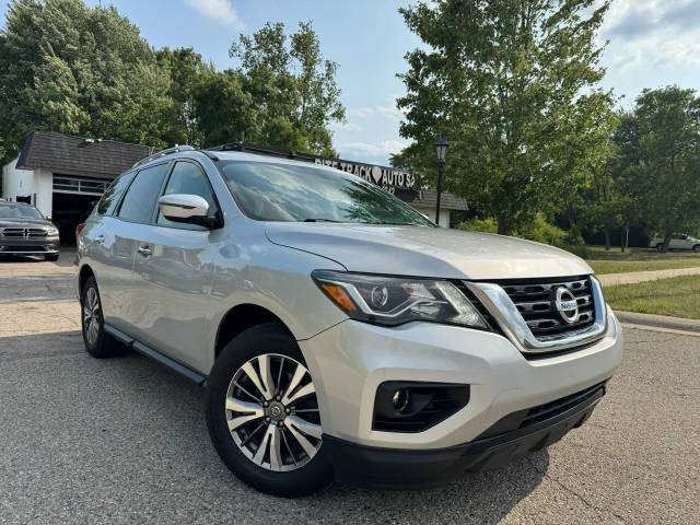 2020 Nissan Pathfinder SV 4WD photo