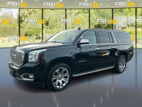 2015 GMC Yukon XL SLT 4WD photo