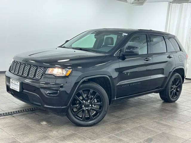 2019 Jeep Grand Cherokee Altitude 4WD photo