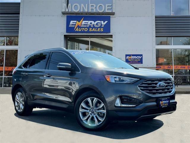 2019 Ford Edge Titanium AWD photo