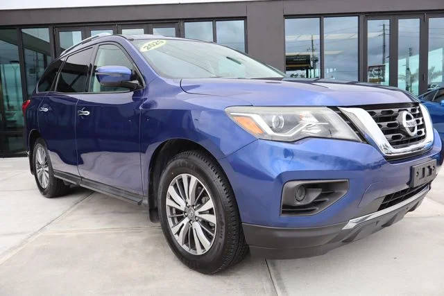 2020 Nissan Pathfinder S FWD photo
