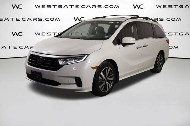 2021 Honda Odyssey Touring FWD photo