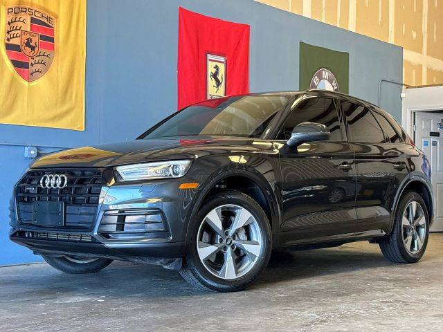 2020 Audi Q5 Titanium Premium AWD photo