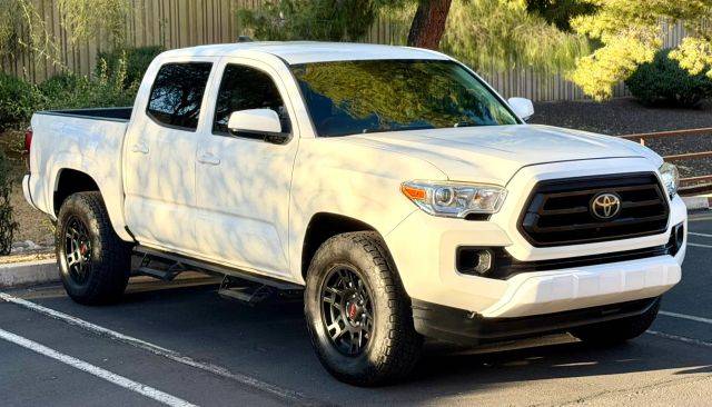 2020 Toyota Tacoma SR 4WD photo